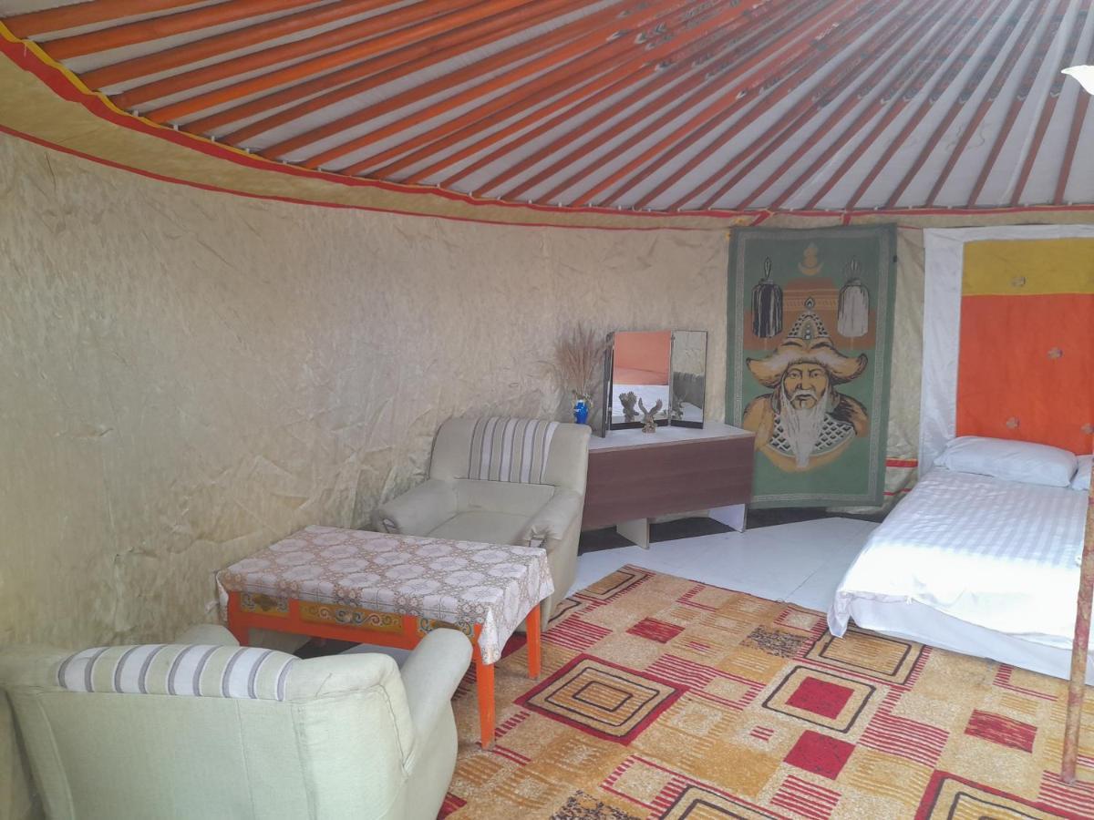 Gana'S Guest House And Tours อูลานบาตอร์ ภายนอก รูปภาพ