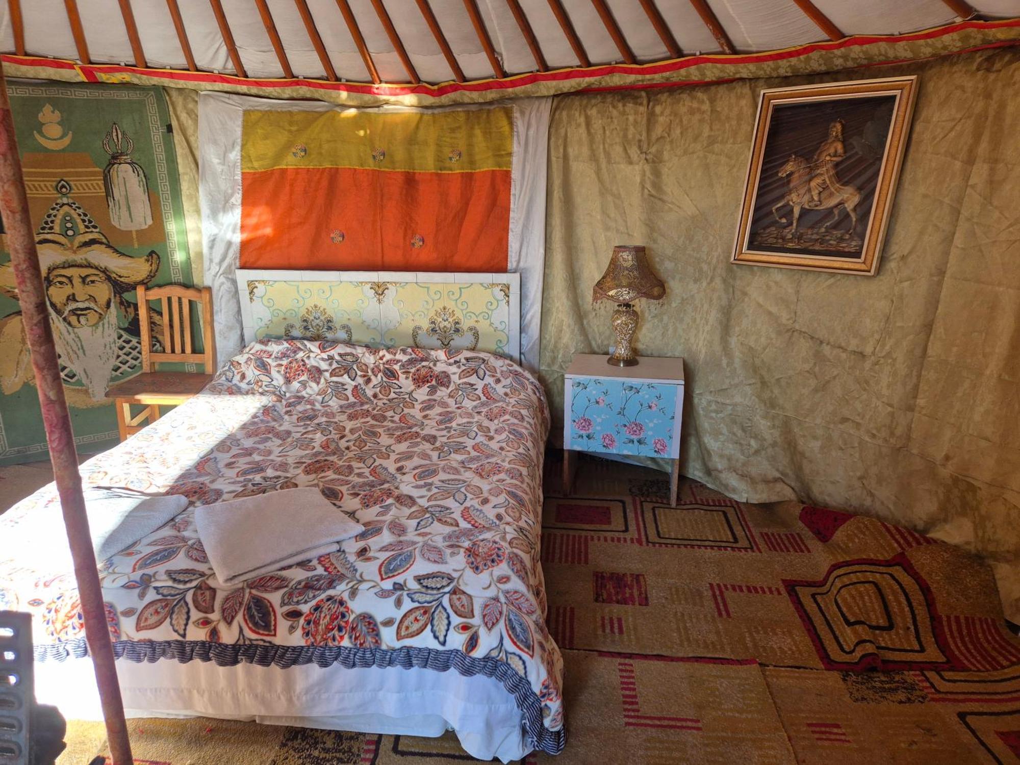 Gana'S Guest House And Tours อูลานบาตอร์ ภายนอก รูปภาพ