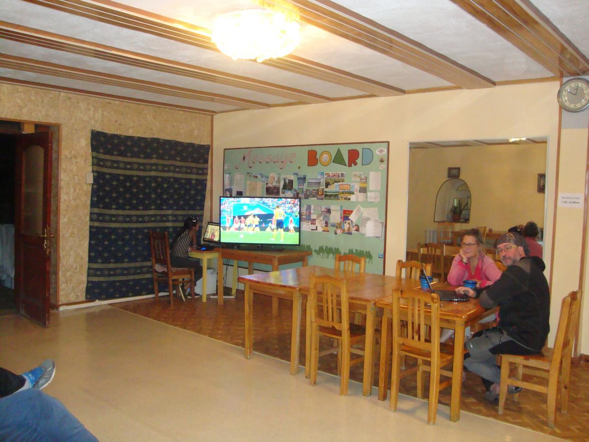 Gana'S Guest House And Tours อูลานบาตอร์ ภายนอก รูปภาพ